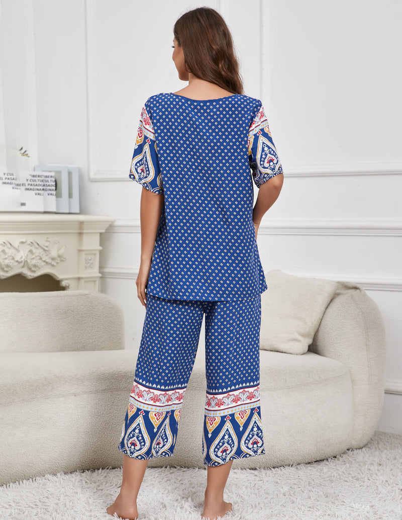 Short Sleeve Capri Pyjamas Set With Pockets