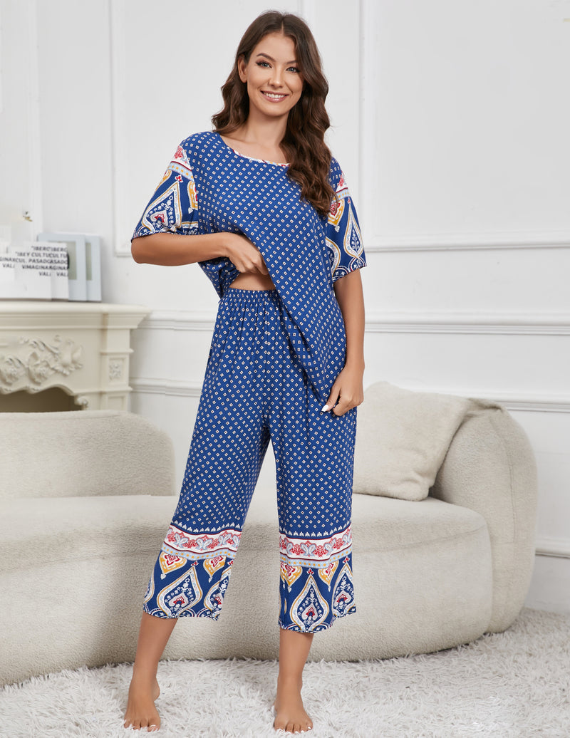Short Sleeve Capri Pyjamas Set With Pockets